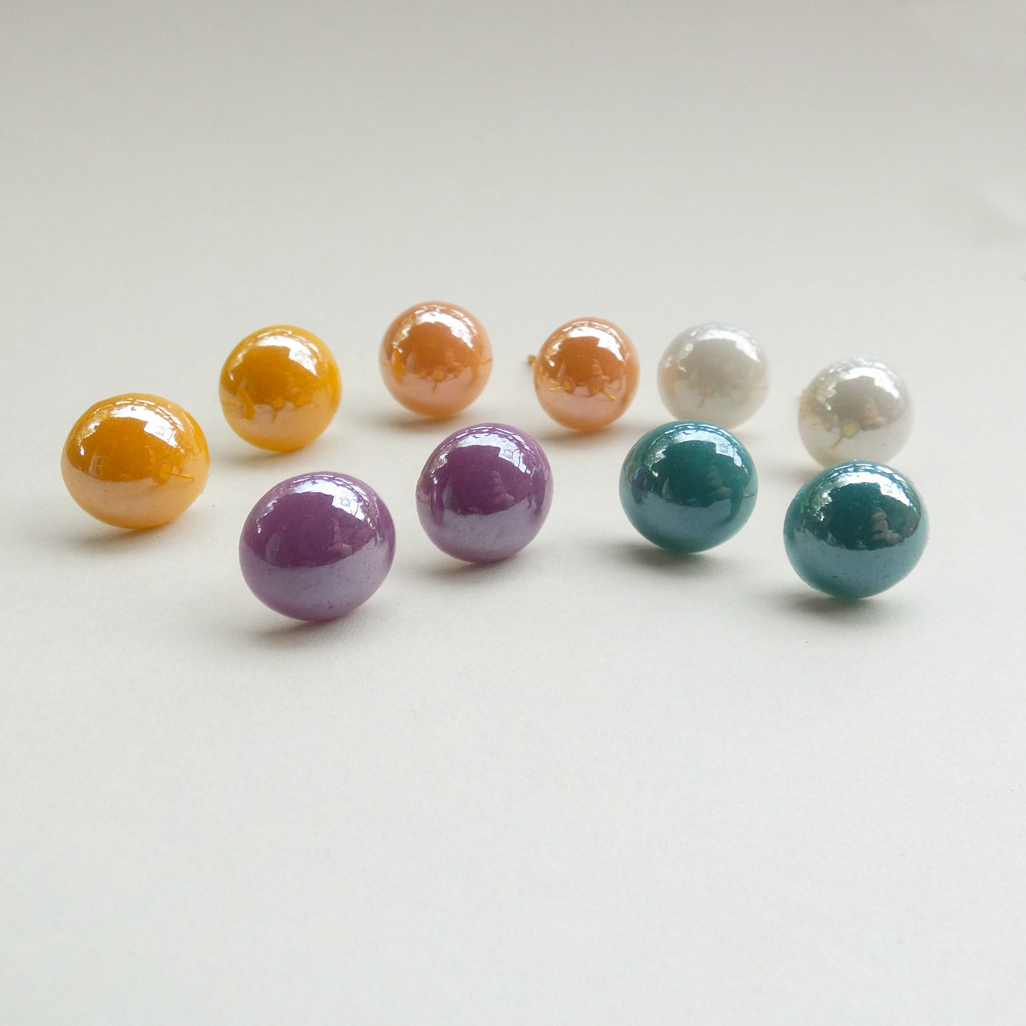 Pearlescent Circle Stud Earrings