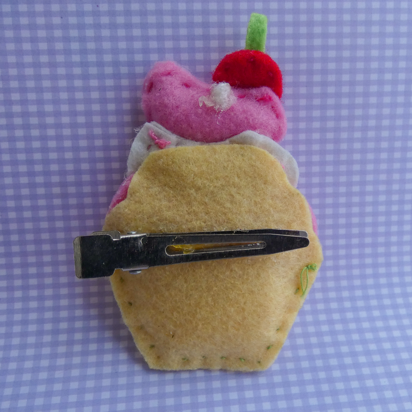 Pink Stitched Cupcake Clip